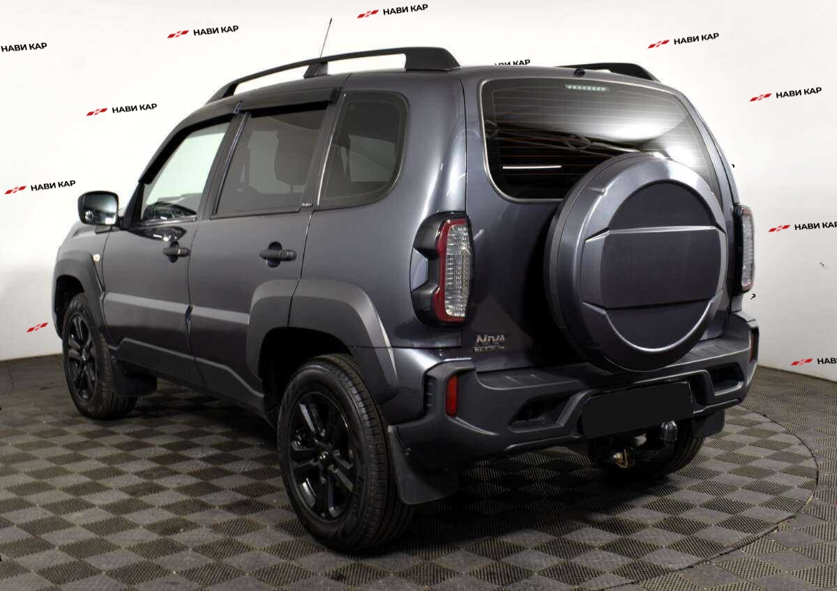 Lada (ВАЗ) Niva с пробегом — 2022 год. Фото: #5