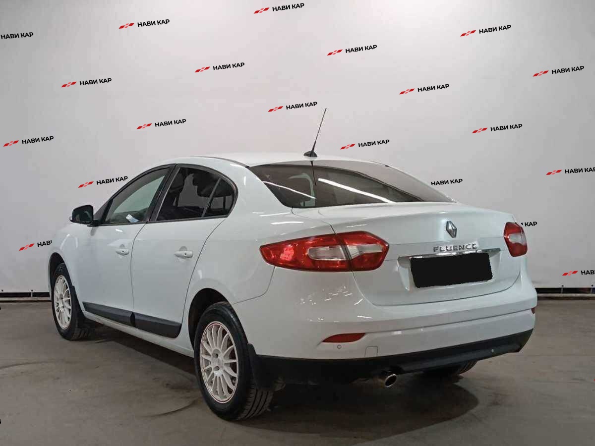 Renault Fluence с пробегом — 2016 год. Фото: #6