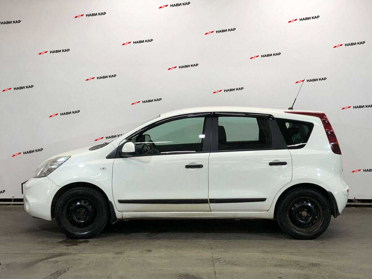 Nissan Note с пробегом — 2013 год. Фото: #7