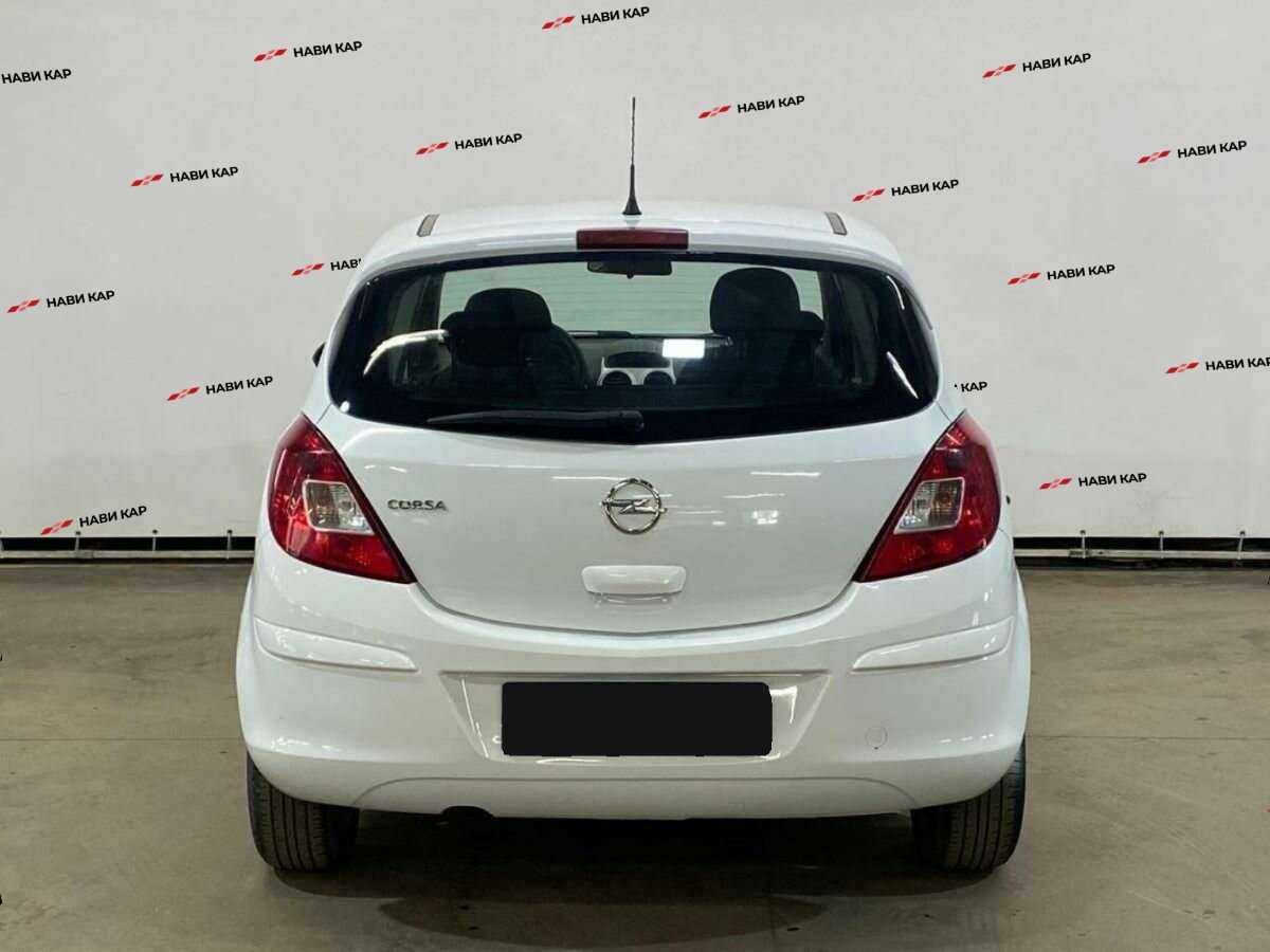 Opel Corsa с пробегом — 2012 год. Фото: #5