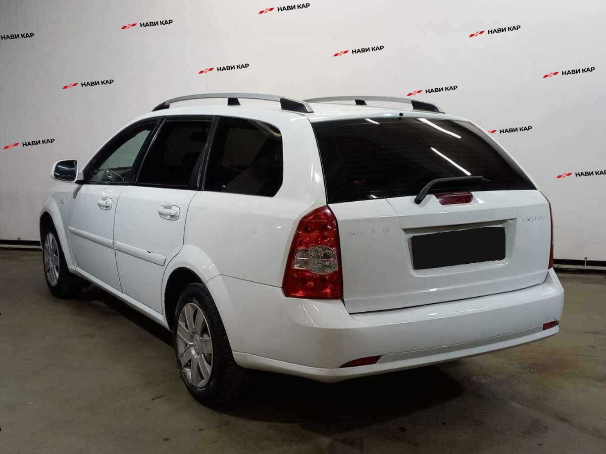 Chevrolet Lacetti с пробегом — 2012 год. Фото: #6