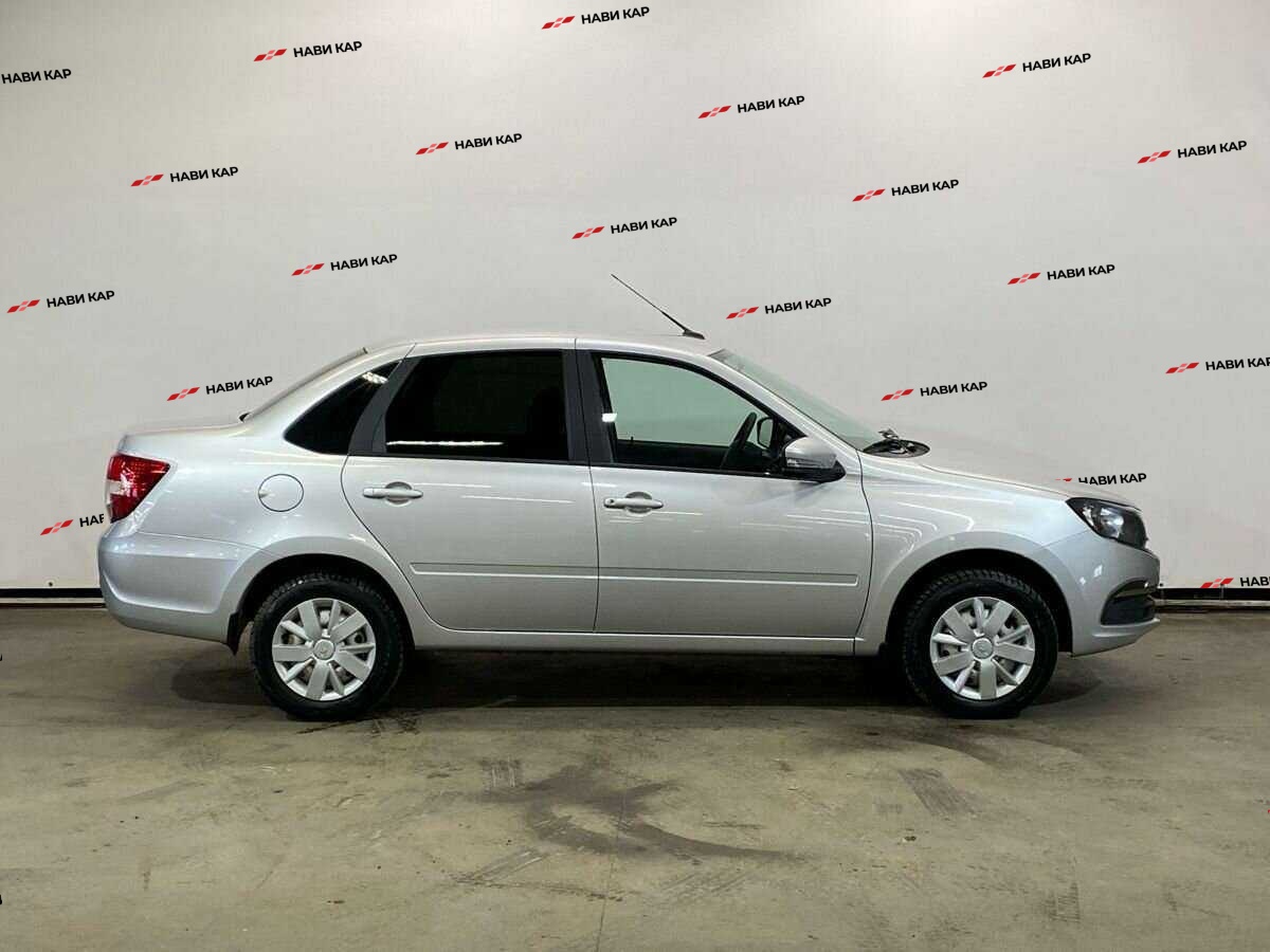 Lada (ВАЗ) Granta с пробегом — 2023 год. Фото: #3