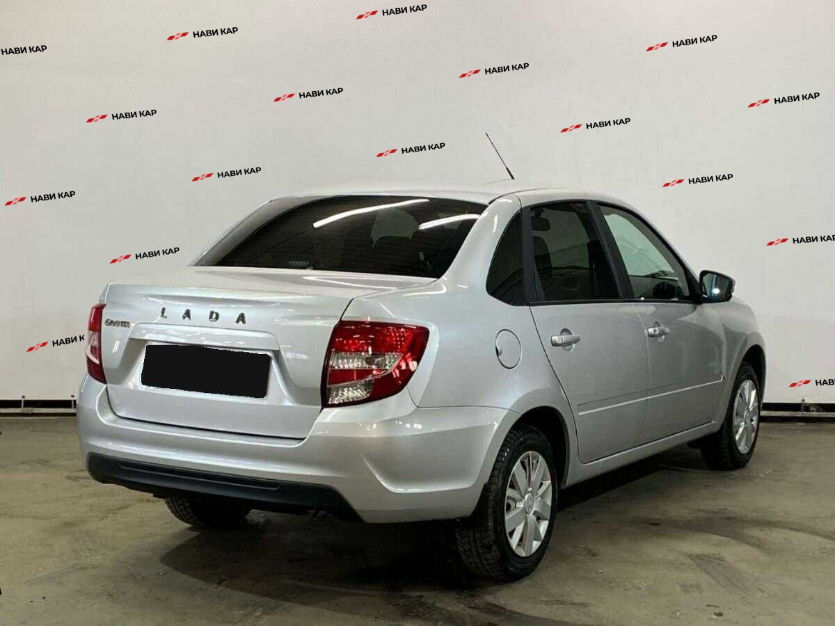 Lada (ВАЗ) Granta с пробегом — 2023 год. Фото: #4