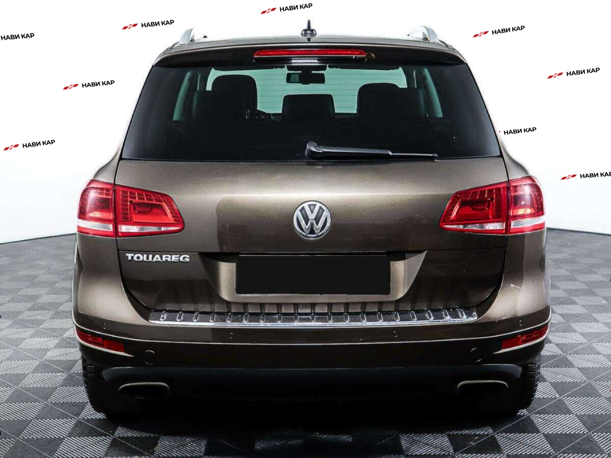 Volkswagen Touareg с пробегом — 2013 год. Фото: #5