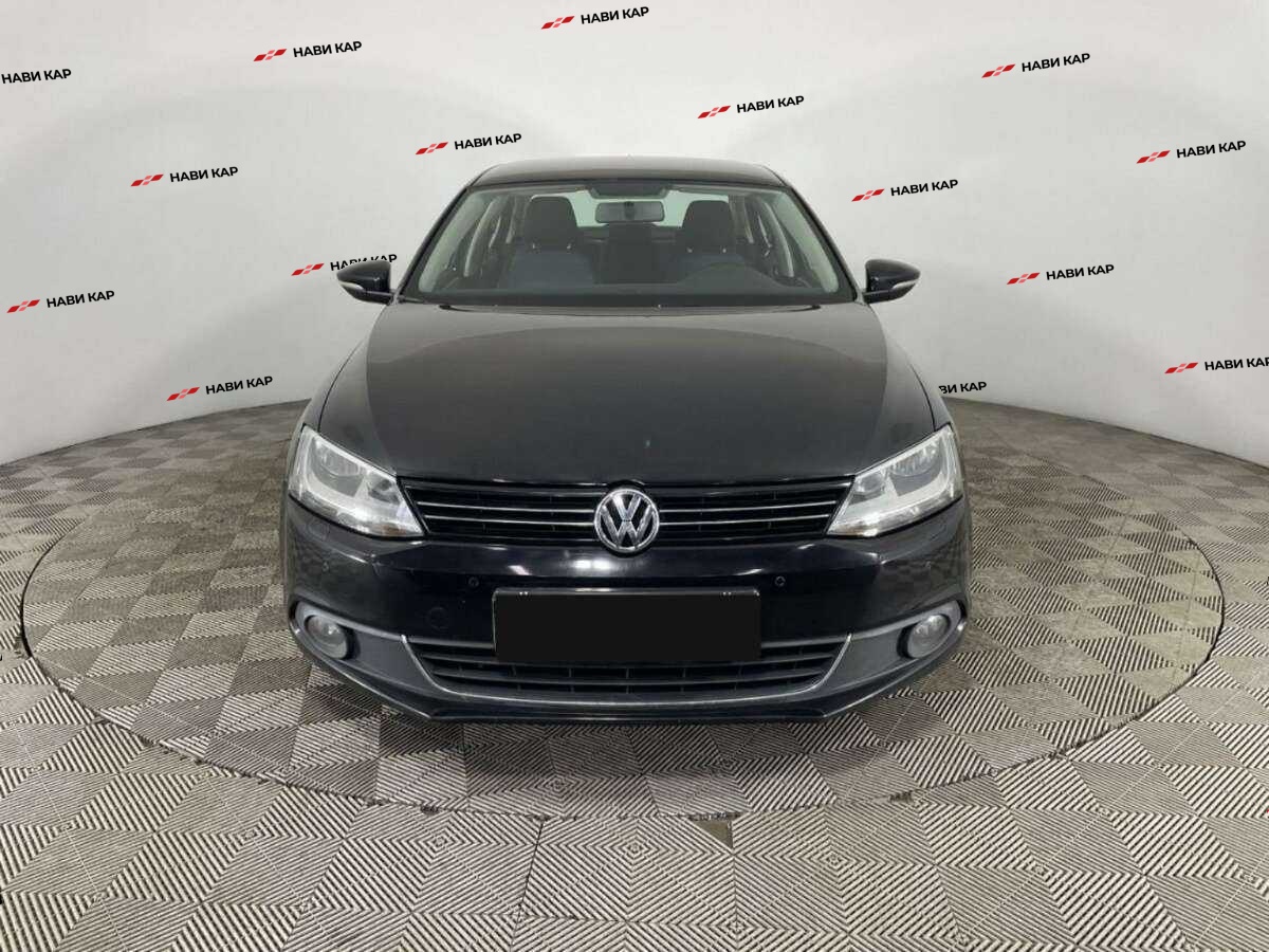 Volkswagen Jetta с пробегом — 2013 год. Фото: #1