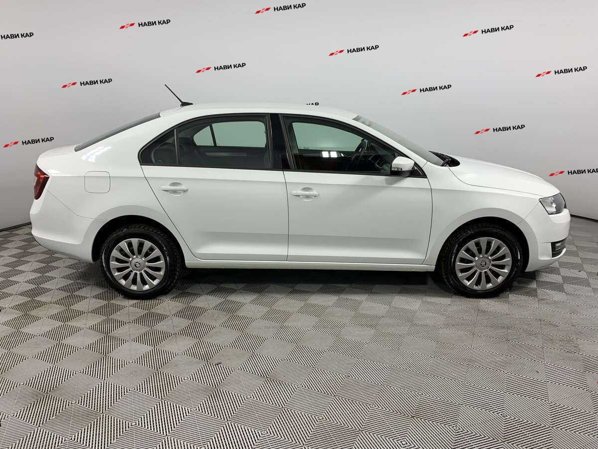 Skoda Rapid с пробегом — 2019 год. Фото: #3