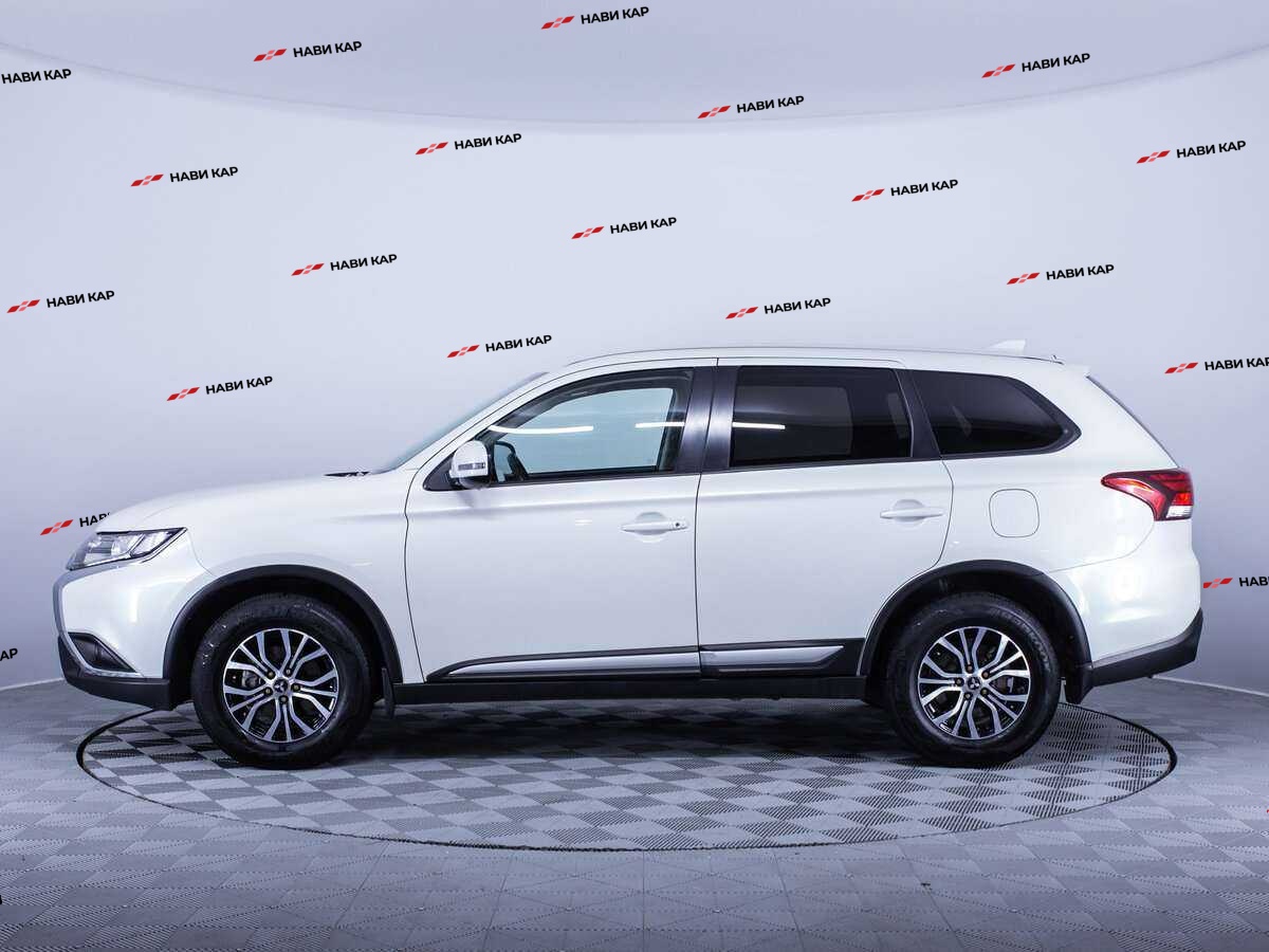 Mitsubishi Outlander с пробегом — 2020 год. Фото: #7