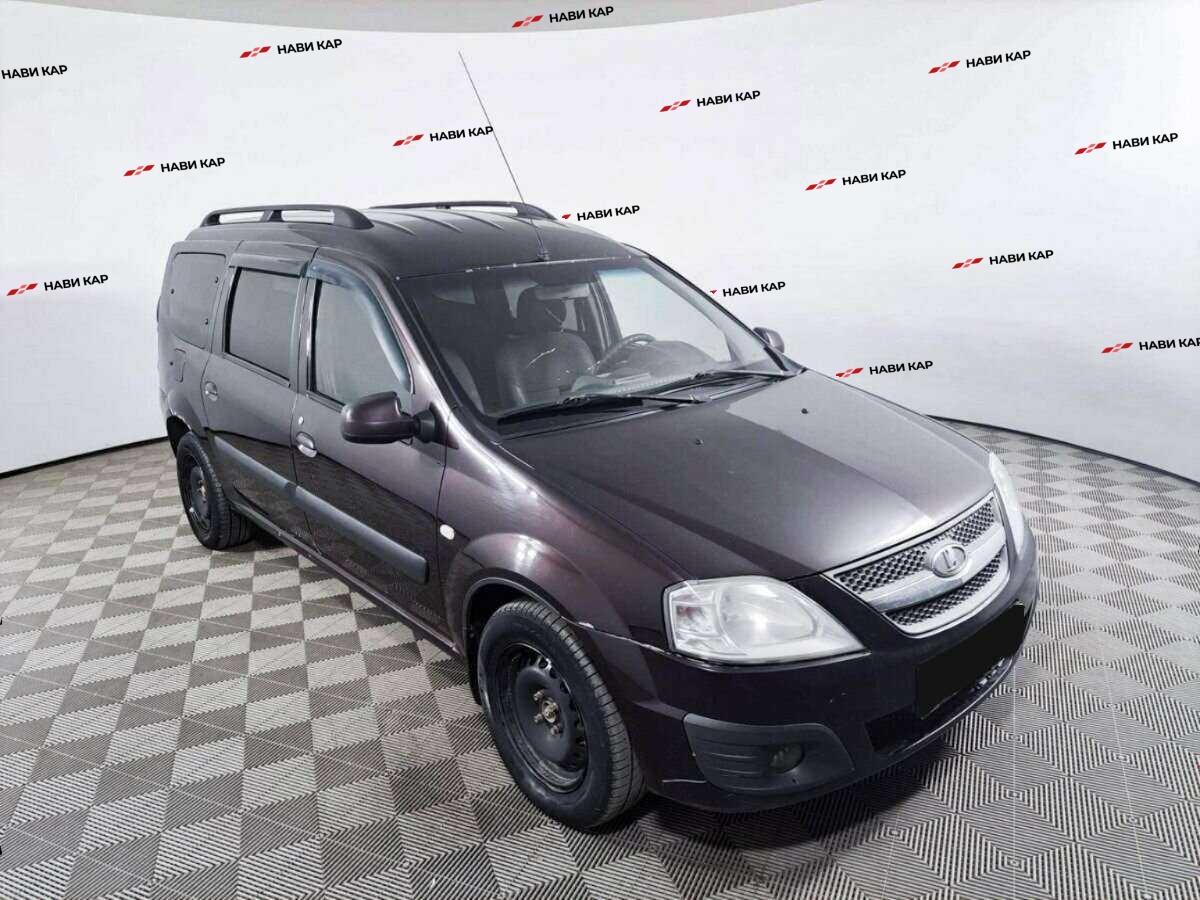 Lada (ВАЗ) Largus с пробегом — 2015 год. Фото: #2