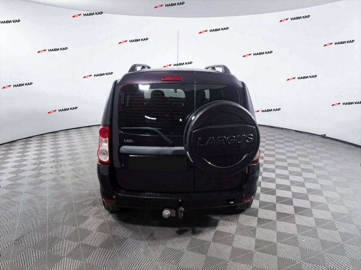 Lada (ВАЗ) Largus с пробегом — 2015 год. Фото: #5