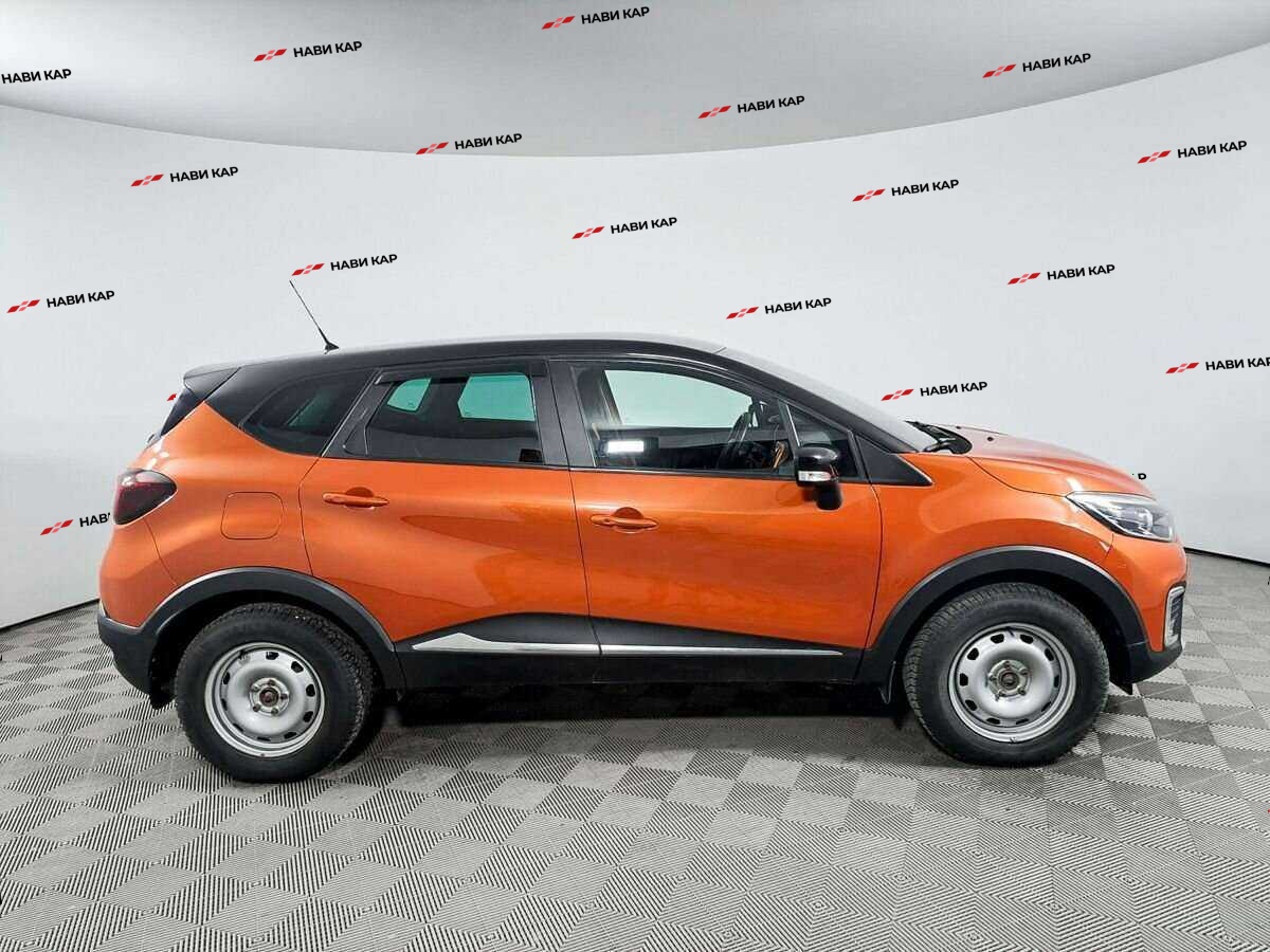 Renault Kaptur с пробегом — 2016 год. Фото: #3