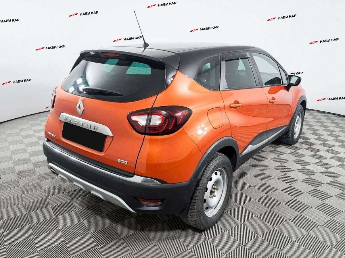 Renault Kaptur с пробегом — 2016 год. Фото: #4