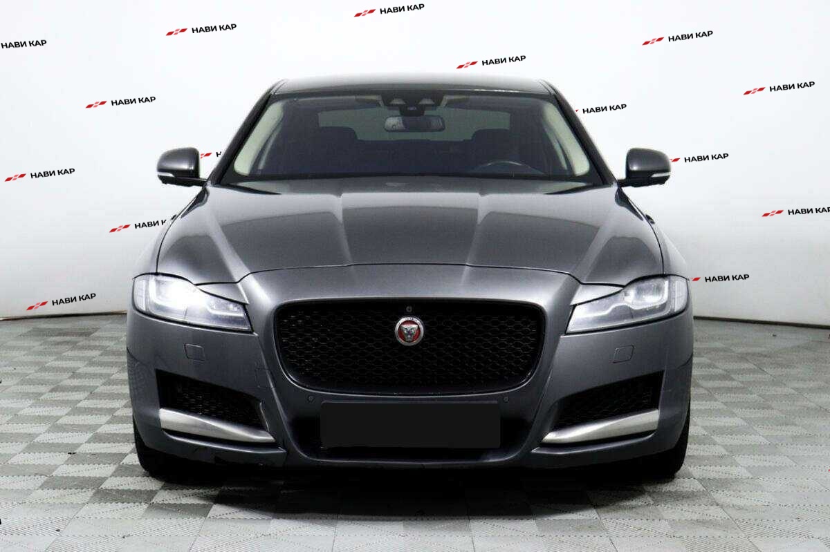 Jaguar XF с пробегом — 2016 год. Фото: #1