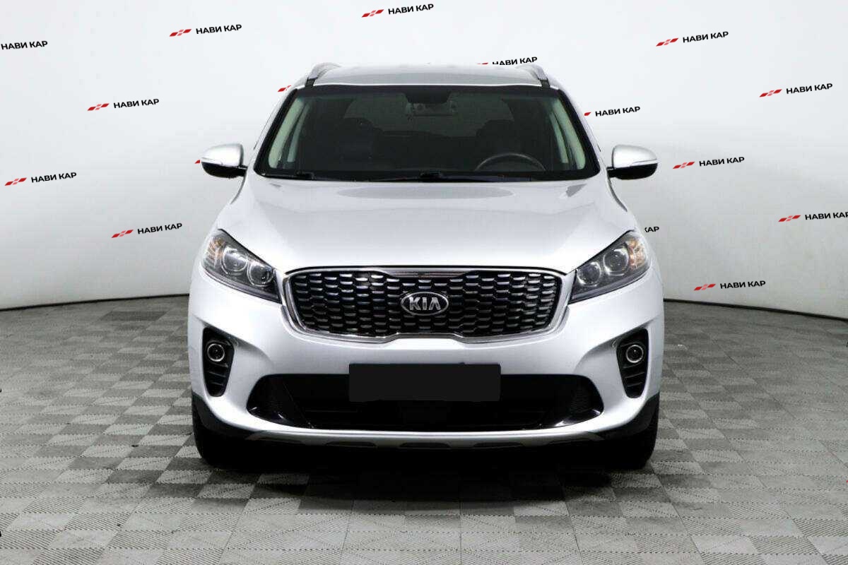 Kia Sorento с пробегом — 2018 год. Фото: #1