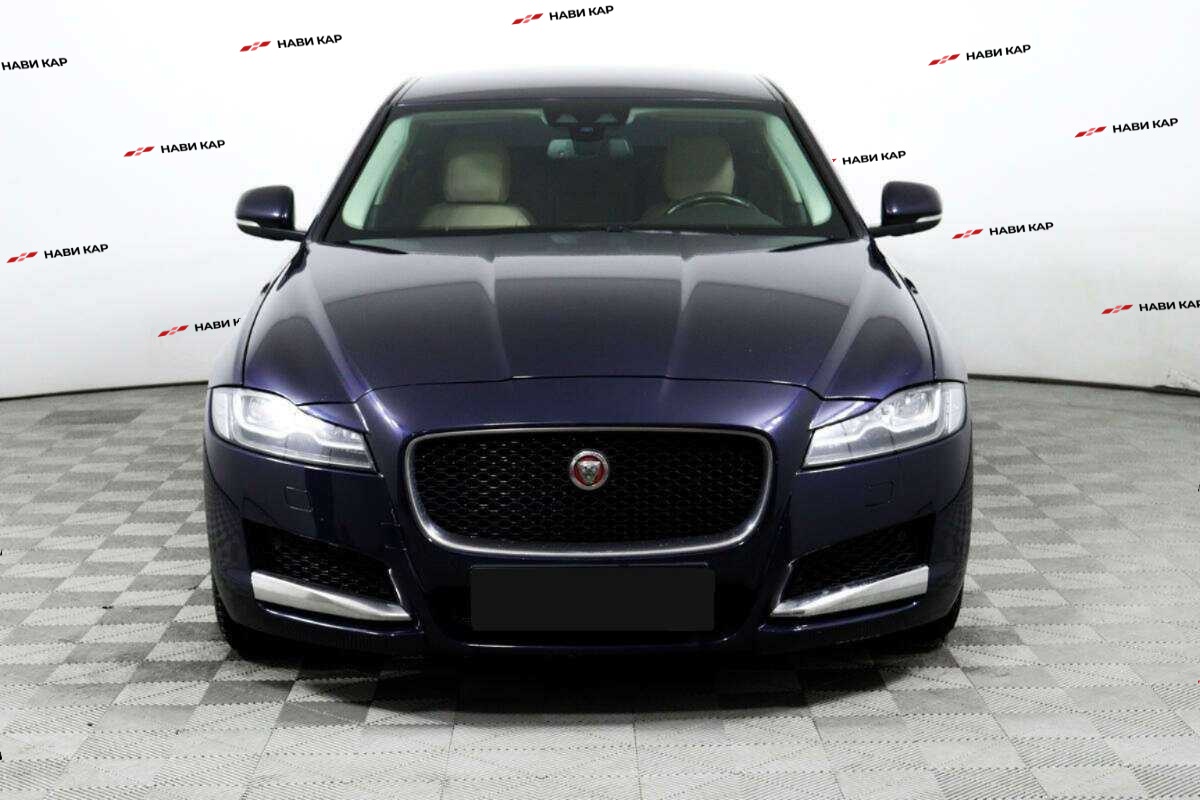 Jaguar XF с пробегом — 2016 год. Фото: #1