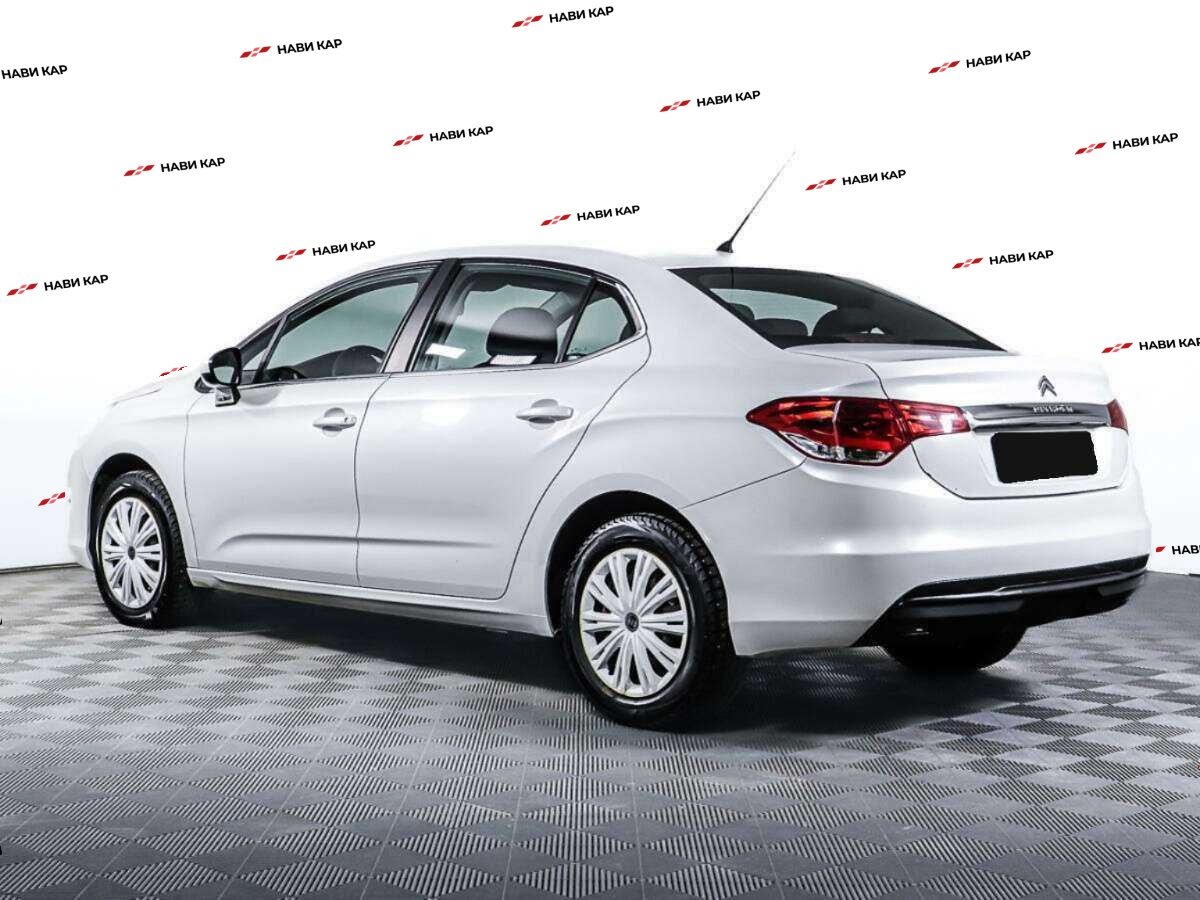 Citroen C4 с пробегом — 2015 год. Фото: #6