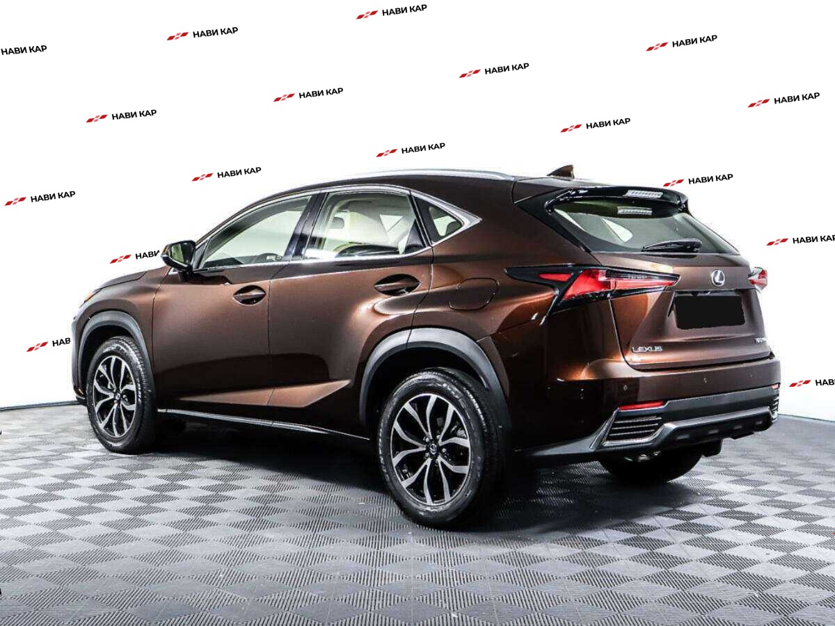 Lexus NX с пробегом — 2017 год. Фото: #6