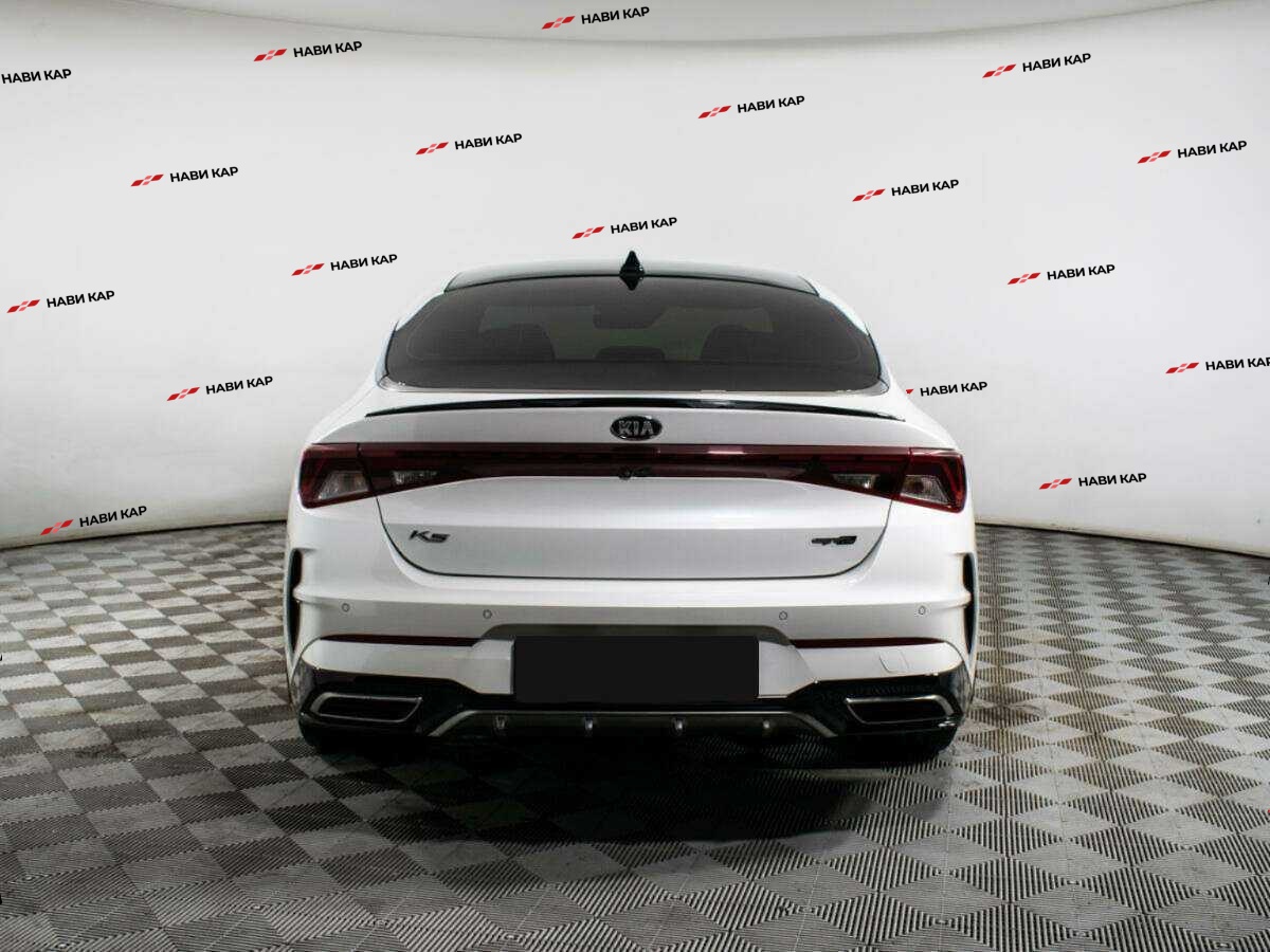 Kia K5 с пробегом — 2021 год. Фото: #3