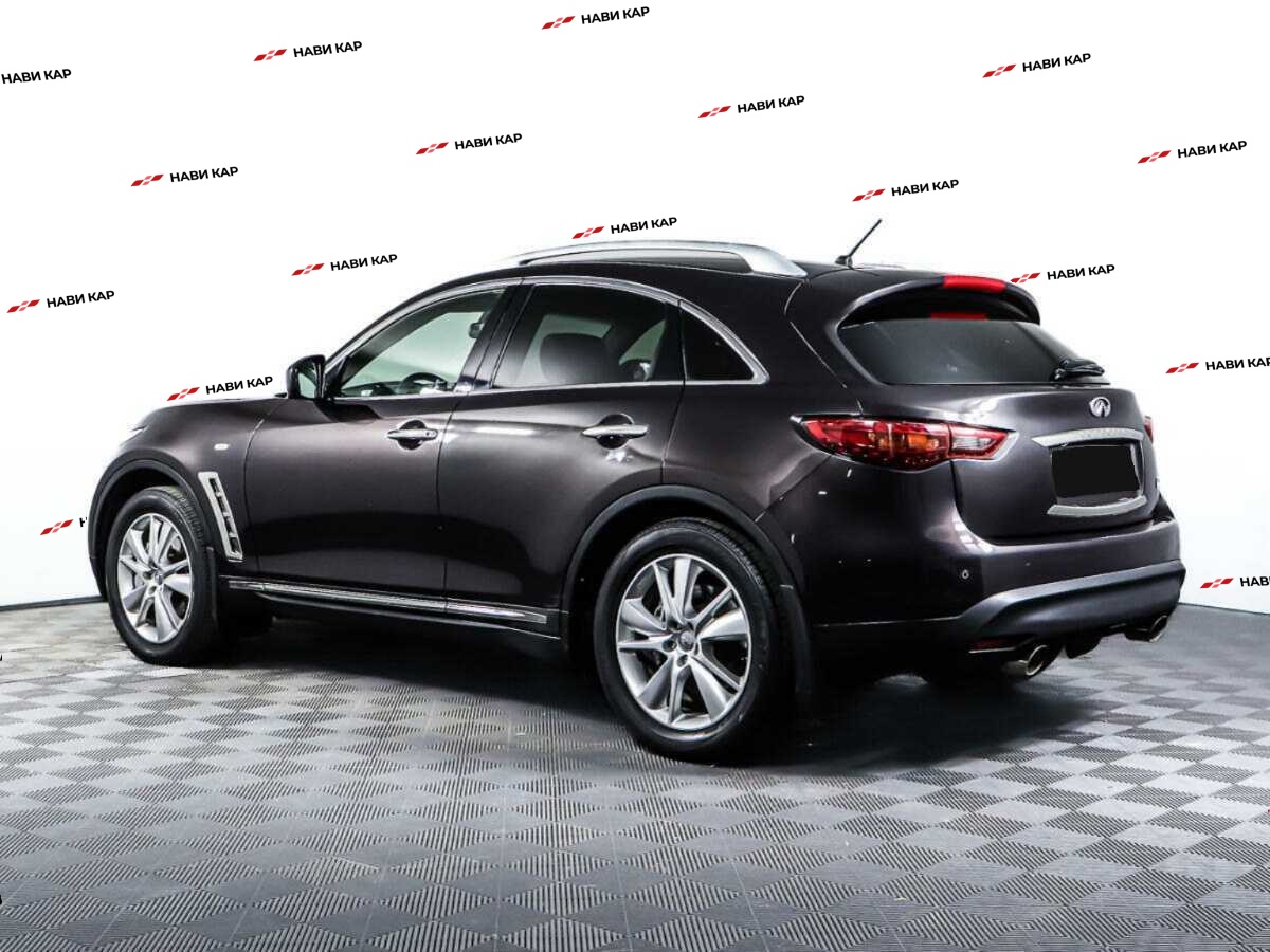 Infiniti FX с пробегом — 2012 год. Фото: #6