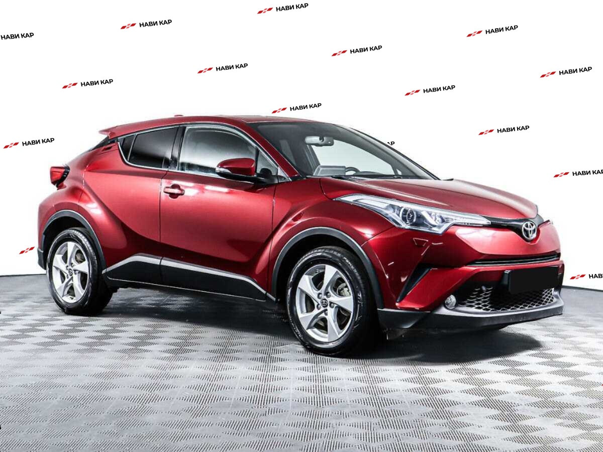 Toyota C-HR с пробегом — 2019 год. Фото: #2