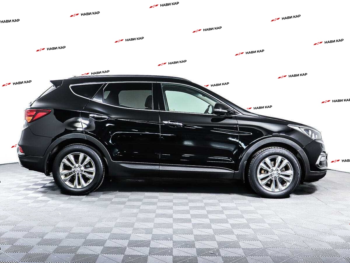 Hyundai Santa Fe с пробегом — 2018 год. Фото: #3