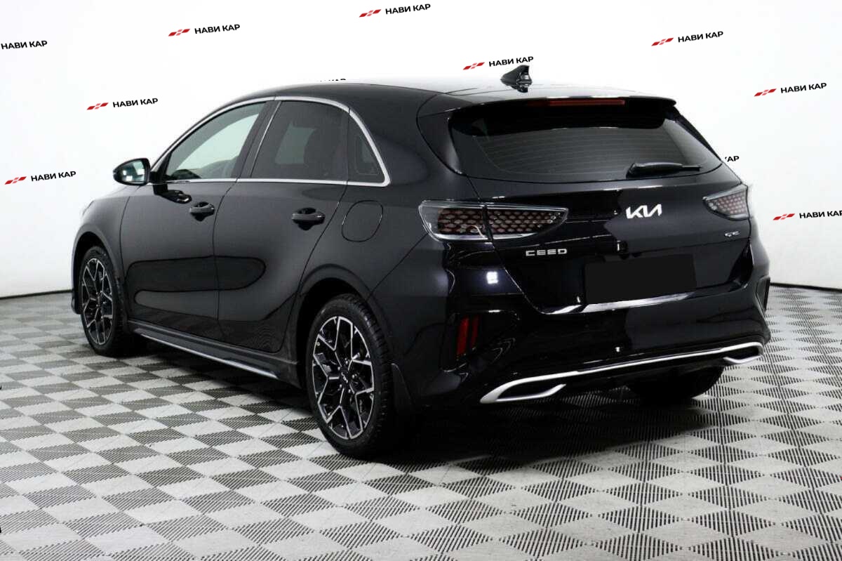 Kia Ceed с пробегом — 2021 год. Фото: #6