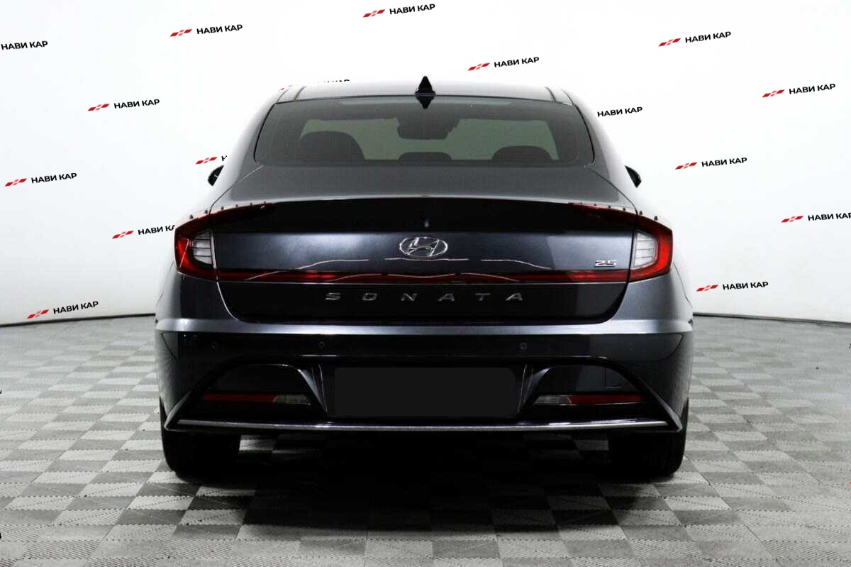 Hyundai Sonata с пробегом — 2022 год. Фото: #5