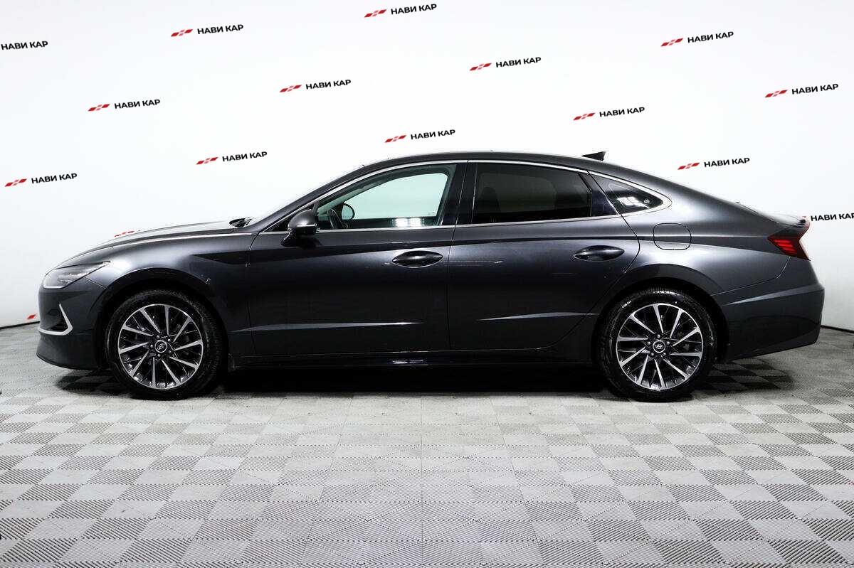 Hyundai Sonata с пробегом — 2022 год. Фото: #7