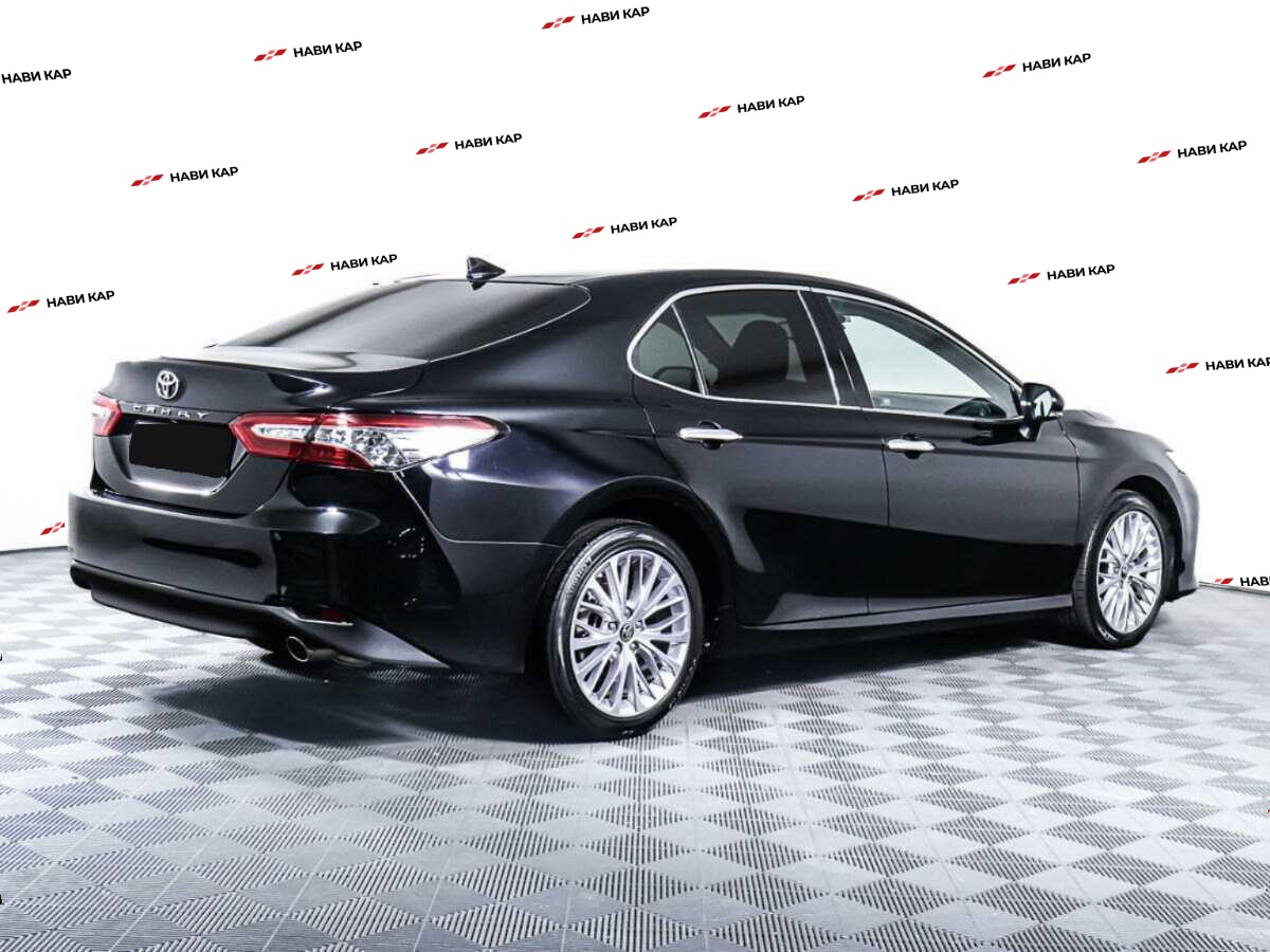 Toyota Camry с пробегом — 2021 год. Фото: #4
