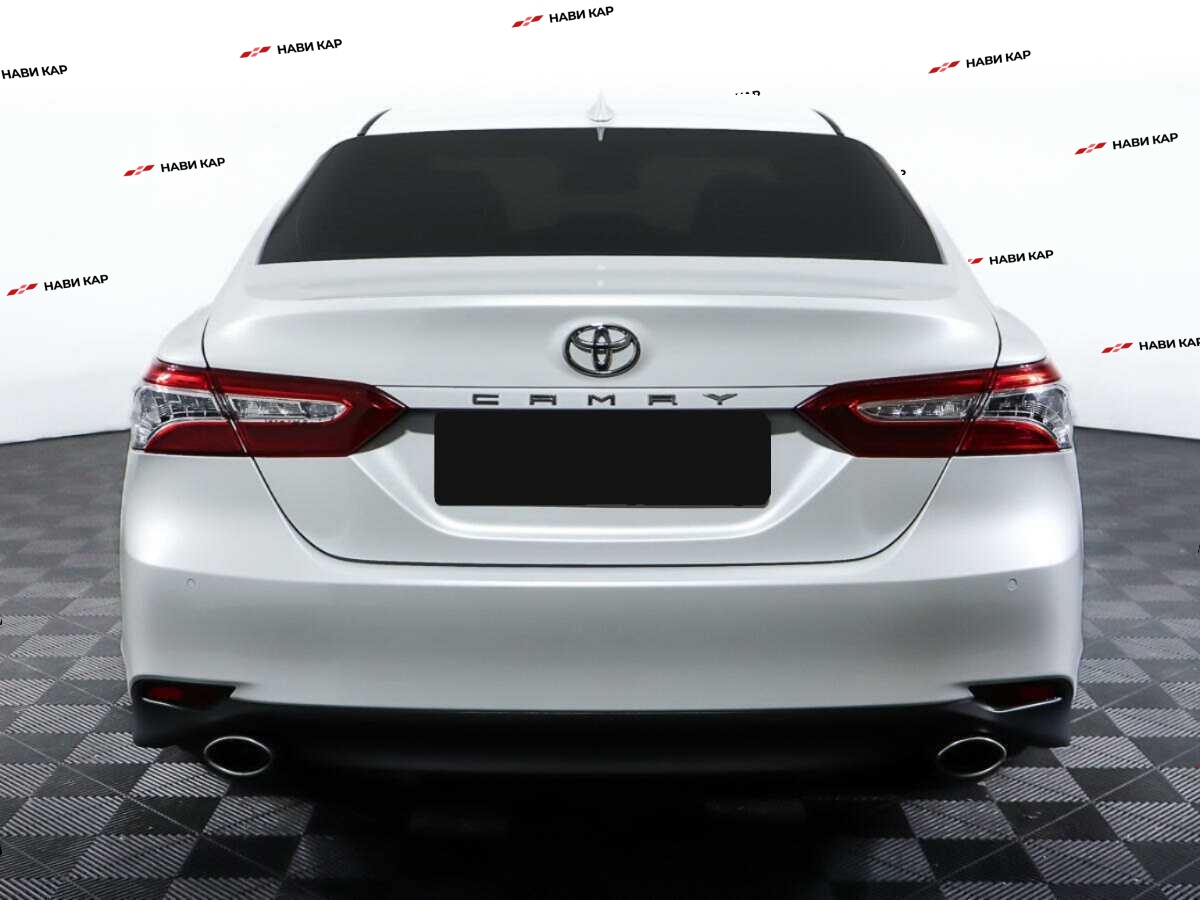 Toyota Camry с пробегом — 2020 год. Фото: #5