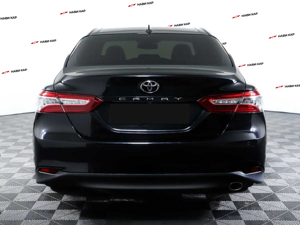 Toyota Camry с пробегом — 2020 год. Фото: #5