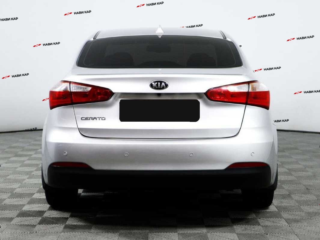 Kia Cerato с пробегом — 2014 год. Фото: #5
