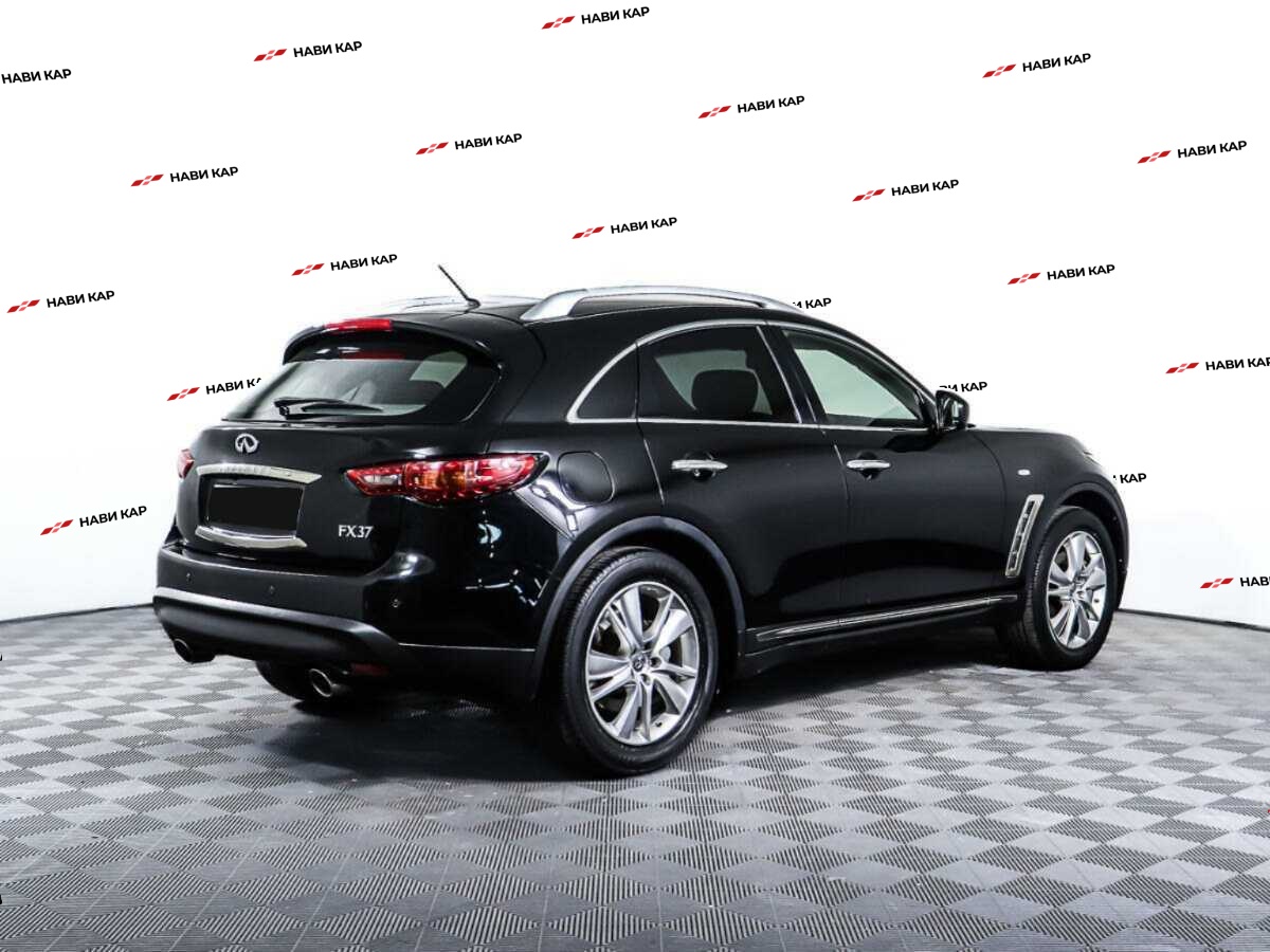 Infiniti FX с пробегом — 2013 год. Фото: #4