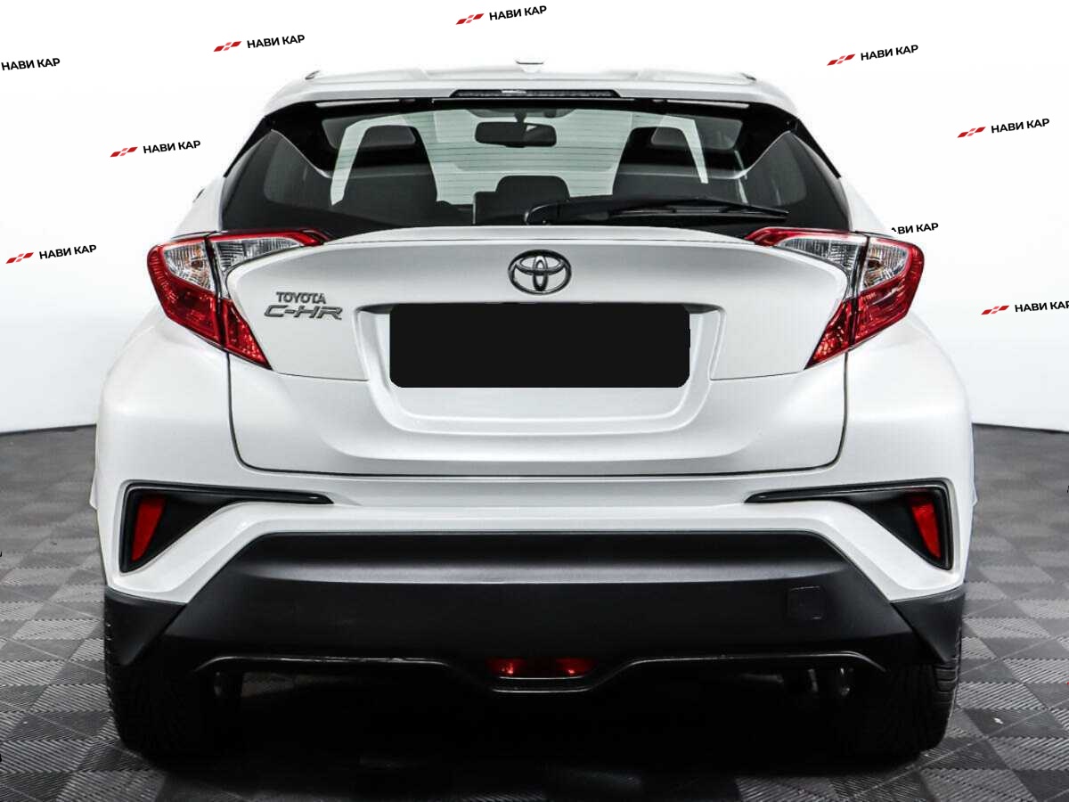 Toyota C-HR с пробегом — 2018 год. Фото: #5