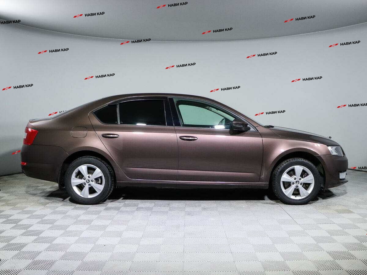 Skoda Octavia с пробегом — 2014 год. Фото: #3