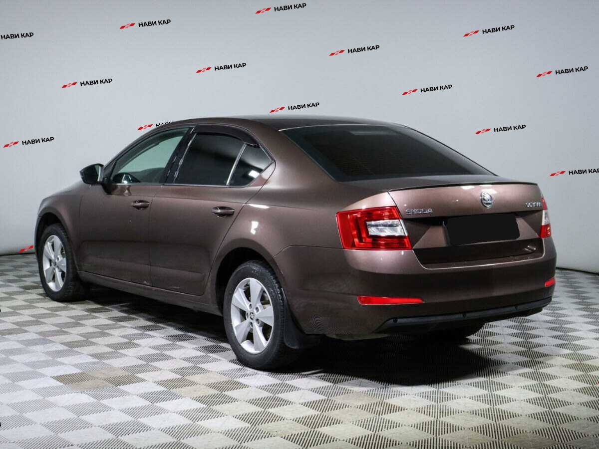 Skoda Octavia с пробегом — 2014 год. Фото: #6