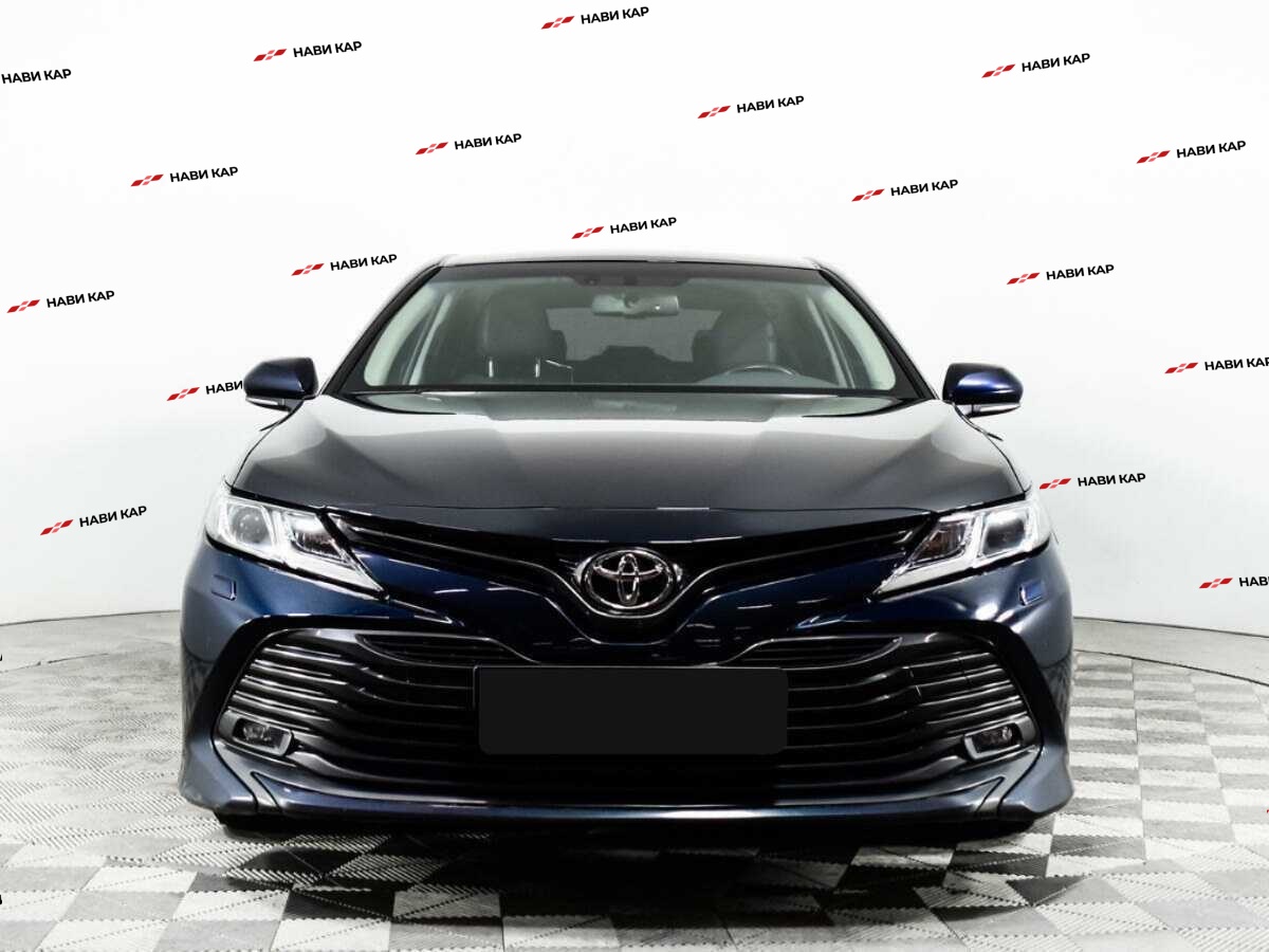 Toyota Camry с пробегом — 2019 год. Фото: #2