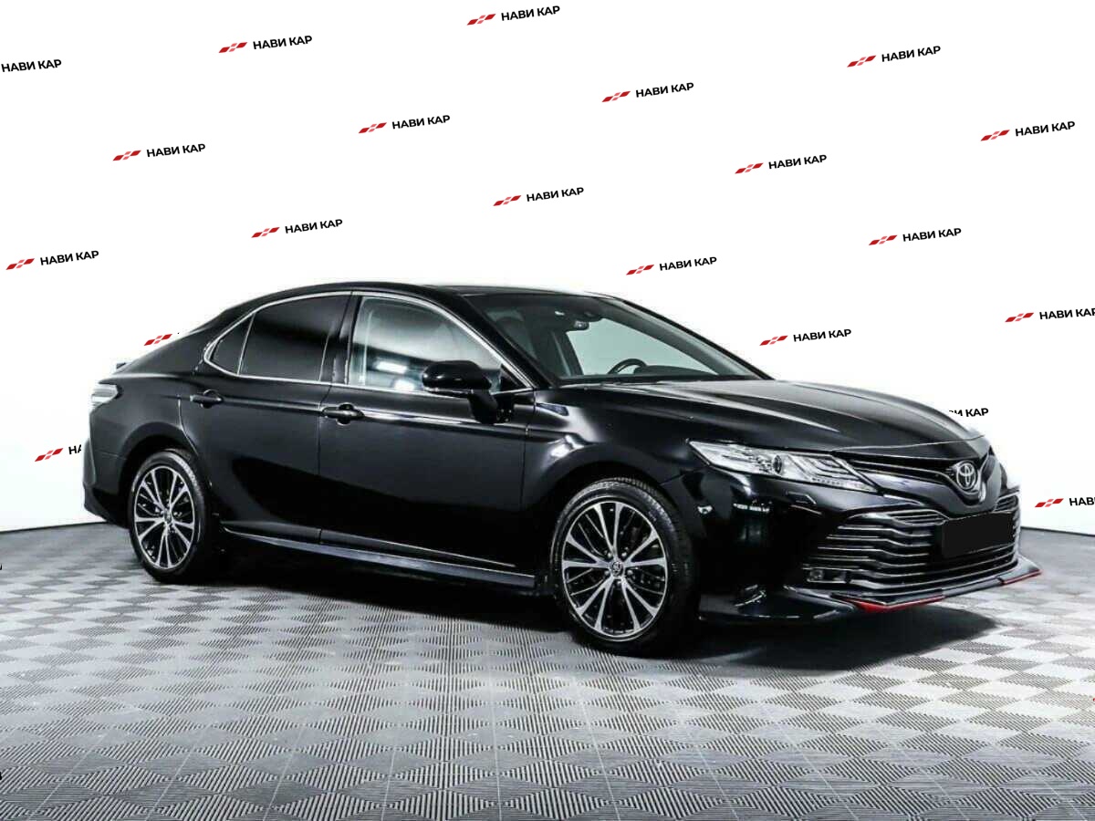 Toyota Camry с пробегом — 2020 год. Фото: #2