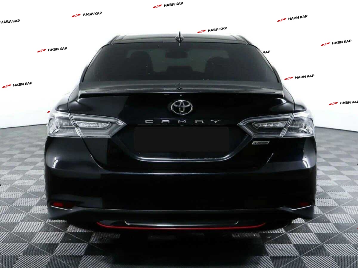 Toyota Camry с пробегом — 2020 год. Фото: #5