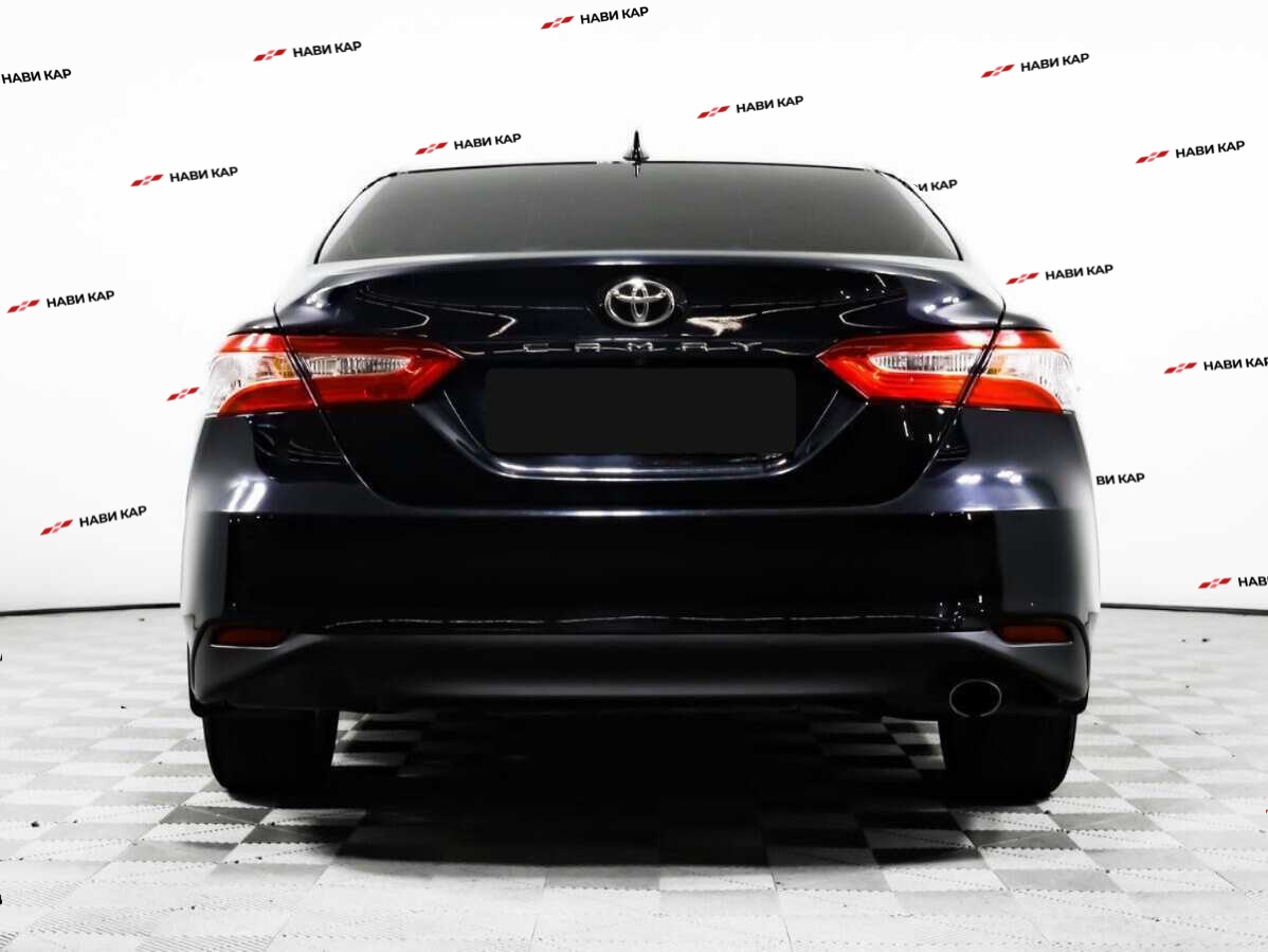 Toyota Camry с пробегом — 2019 год. Фото: #5