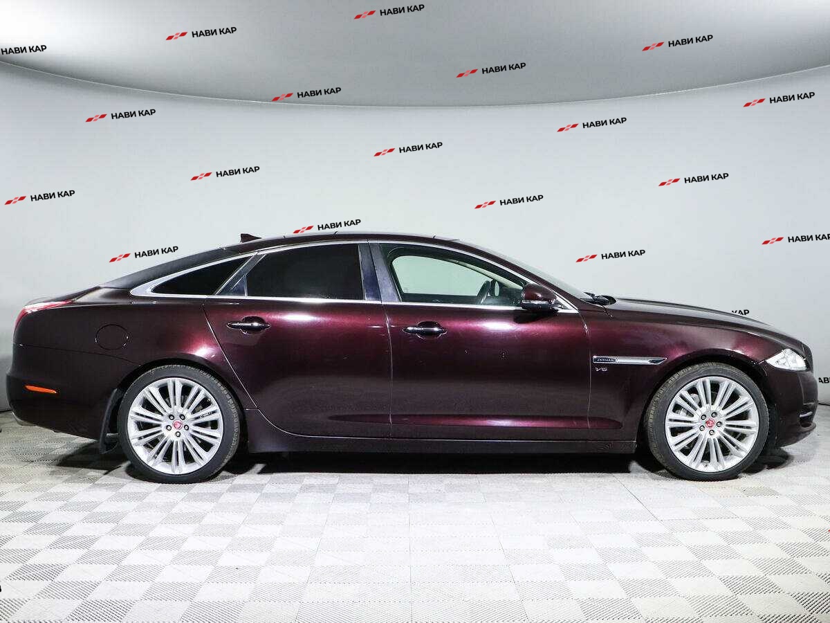 Jaguar XJ с пробегом — 2014 год. Фото: #3