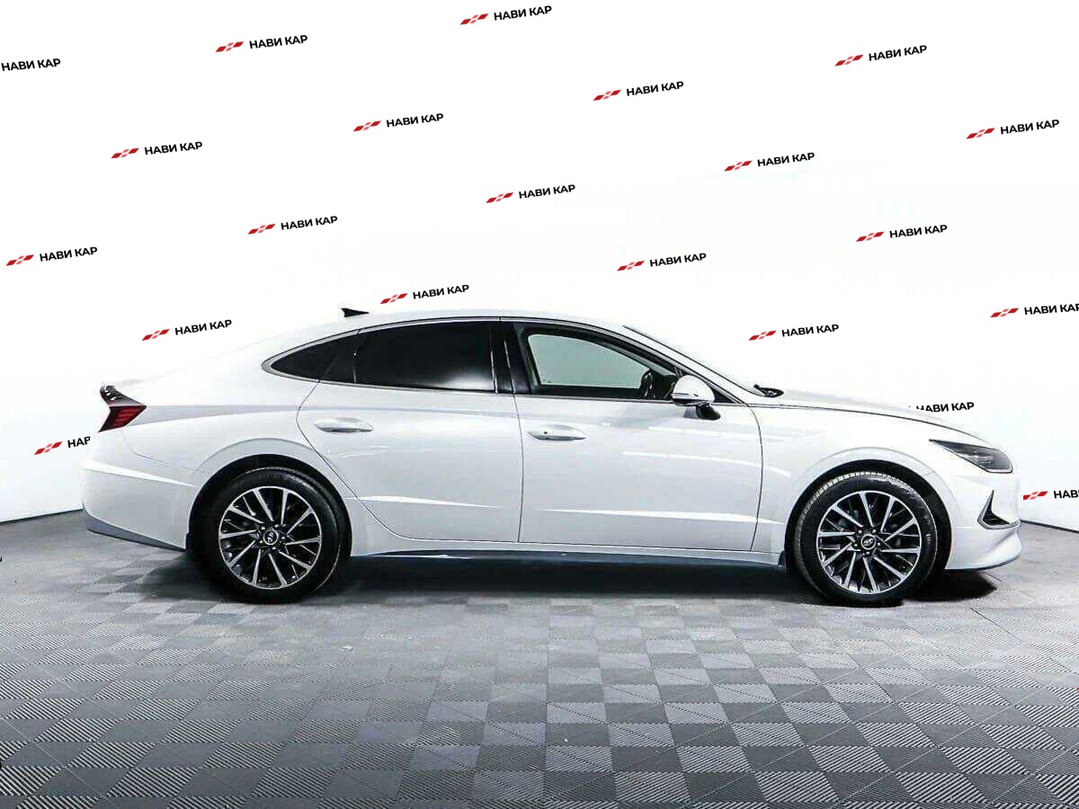 Hyundai Sonata с пробегом — 2020 год. Фото: #3