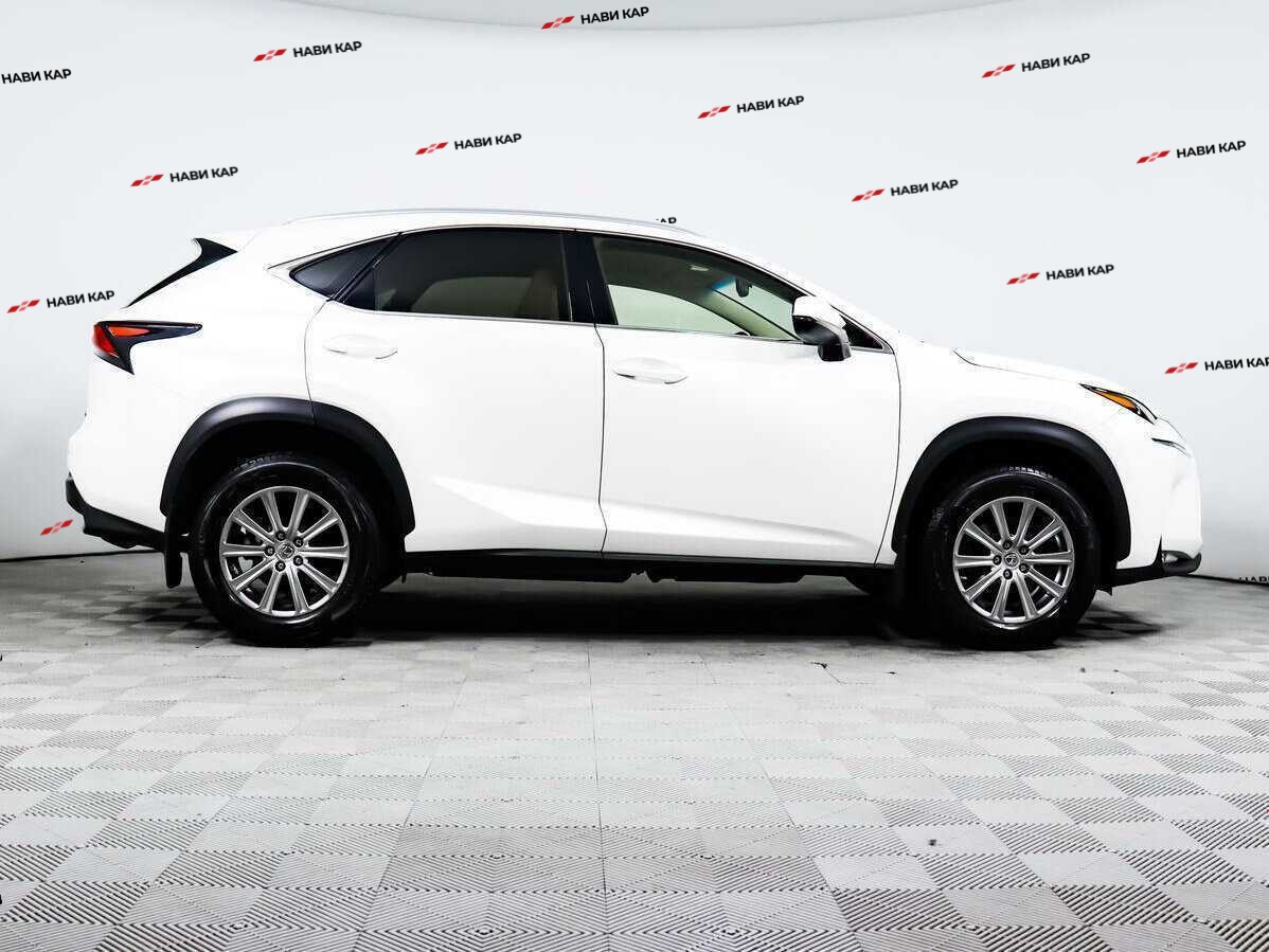Lexus NX с пробегом — 2015 год. Фото: #3