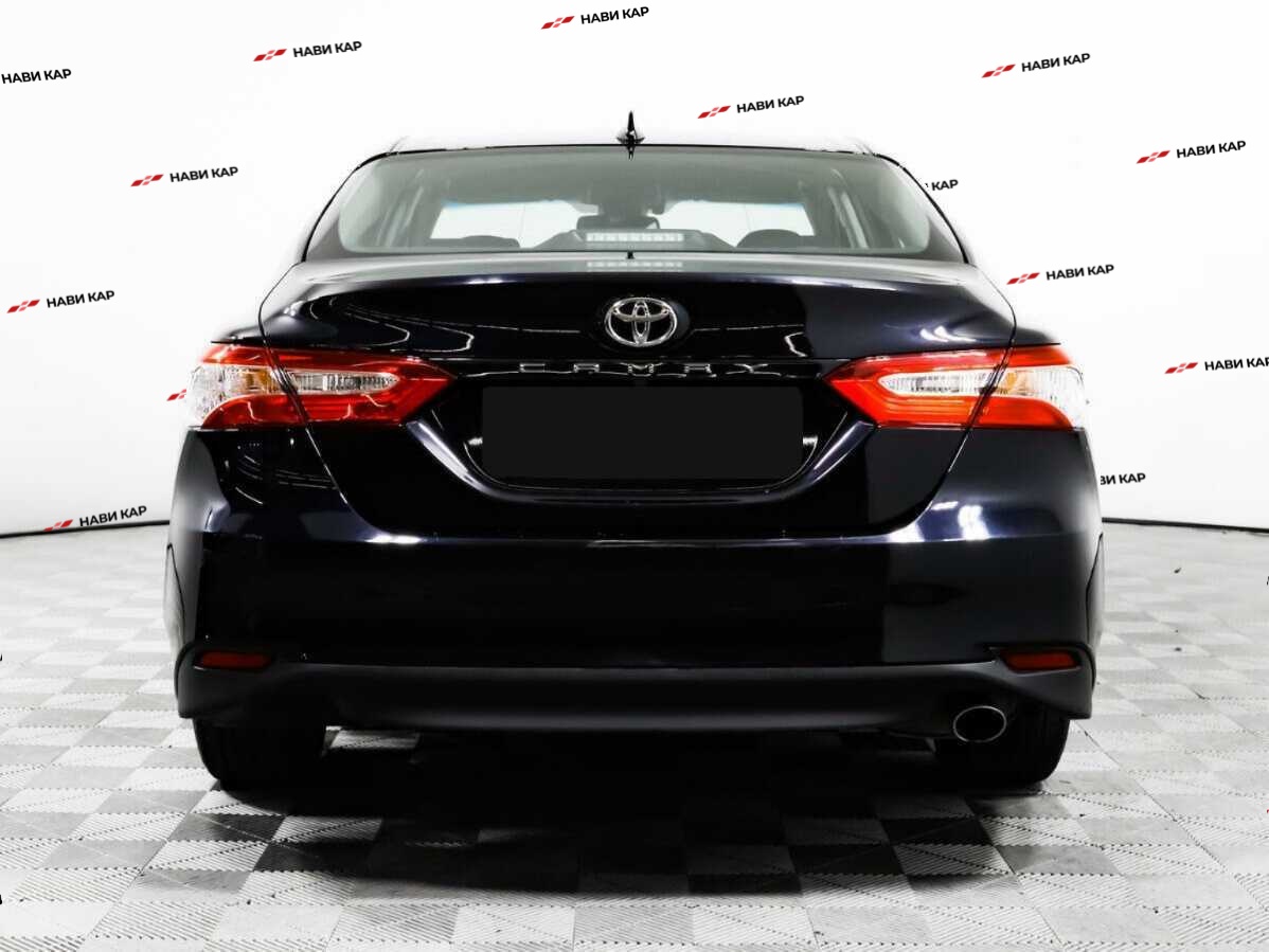Toyota Camry с пробегом — 2020 год. Фото: #4