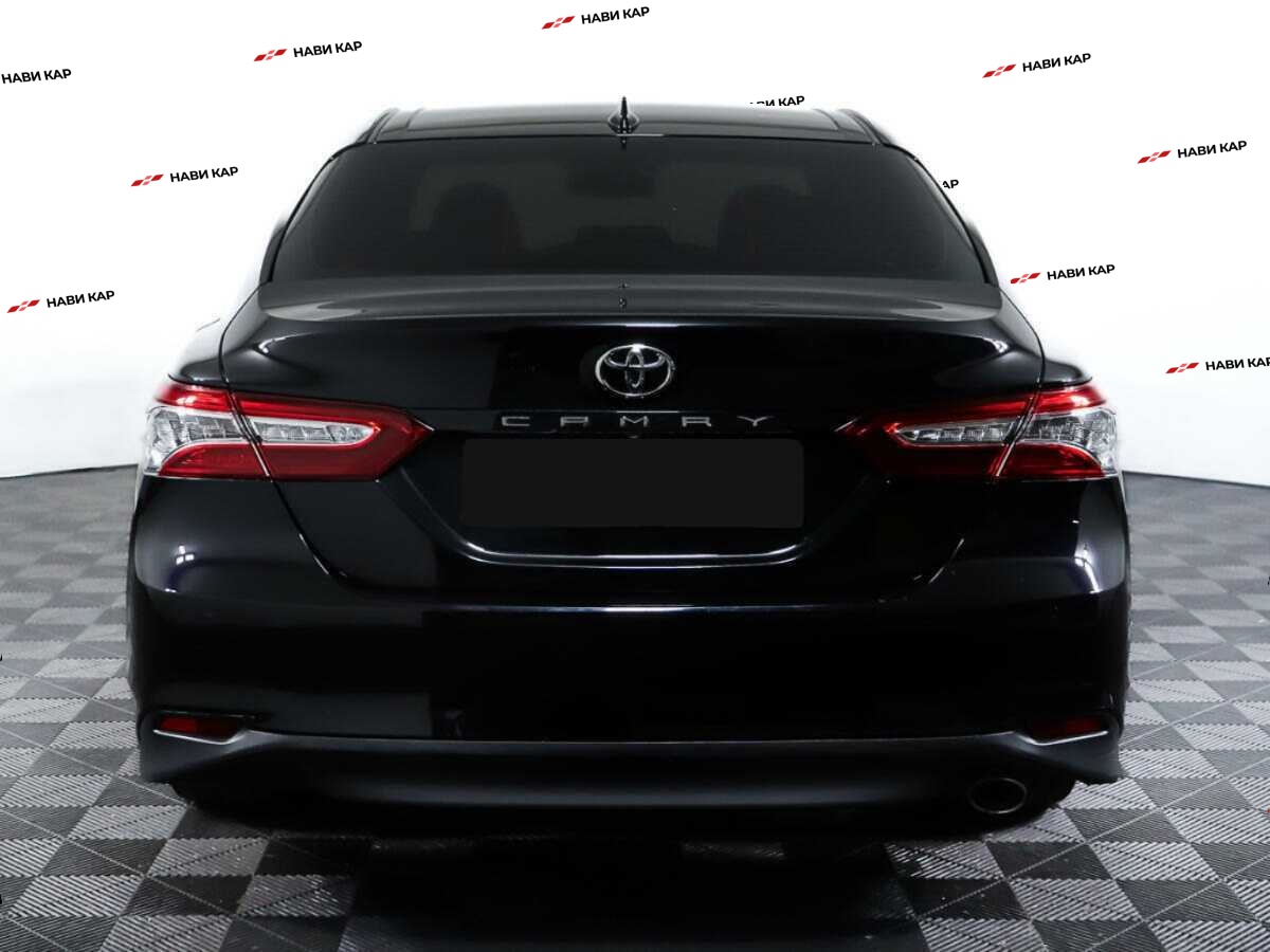 Toyota Camry с пробегом — 2019 год. Фото: #5