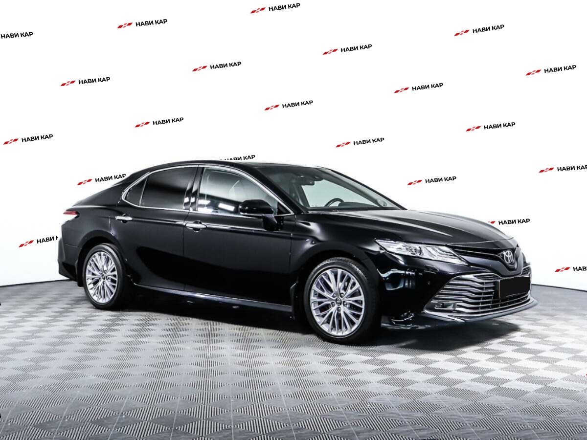 Toyota Camry с пробегом — 2018 год. Фото: #2