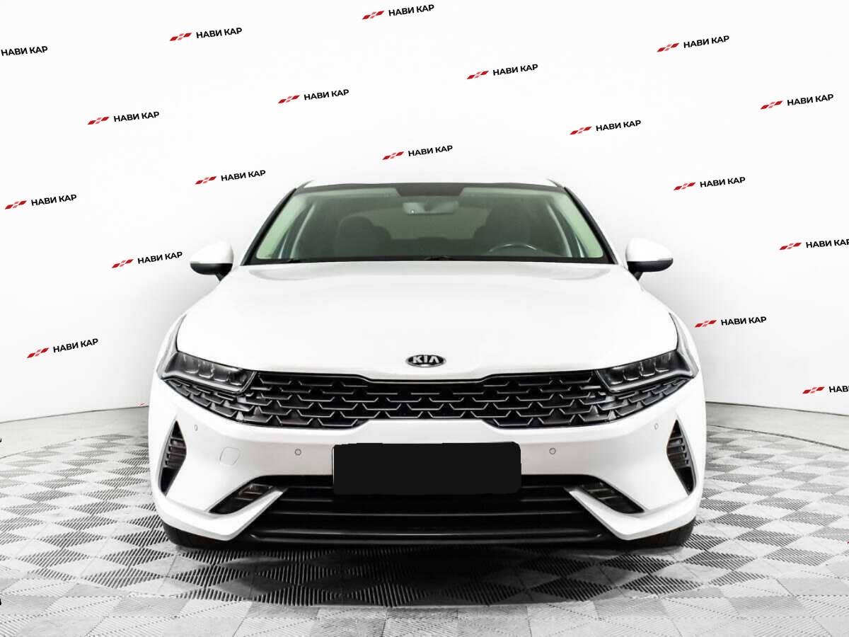 Kia K5 с пробегом — 2020 год. Фото: #1