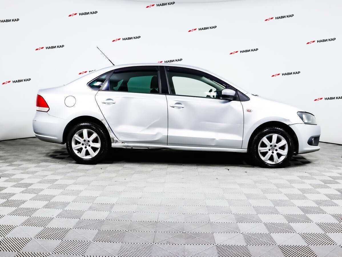 Volkswagen Polo с пробегом — 2012 год. Фото: #3