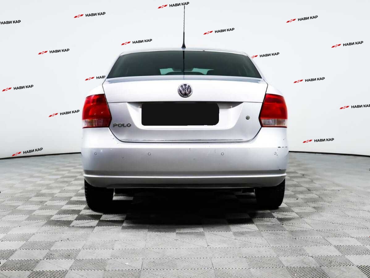 Volkswagen Polo с пробегом — 2012 год. Фото: #5