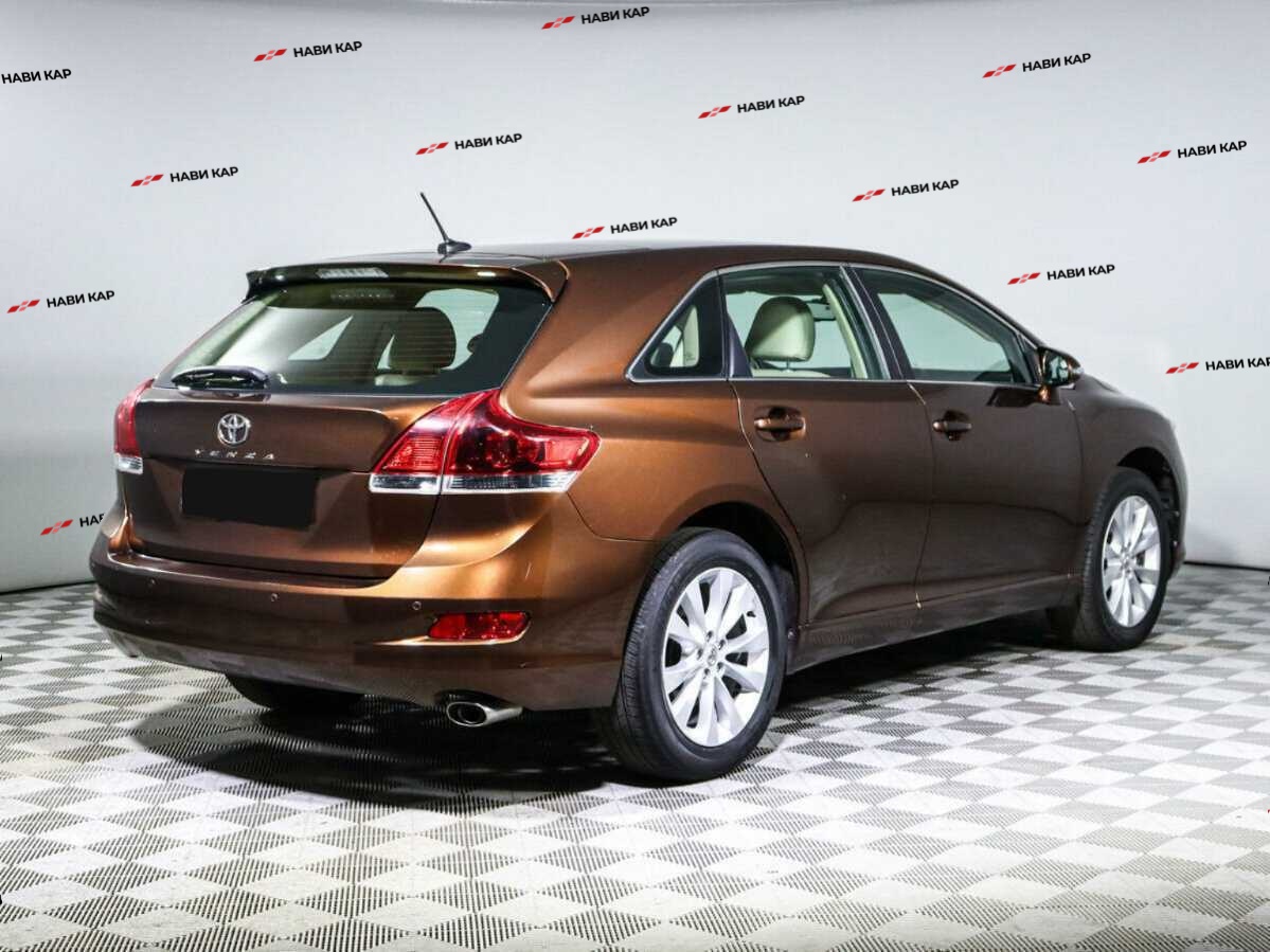 Toyota Venza с пробегом — 2014 год. Фото: #4