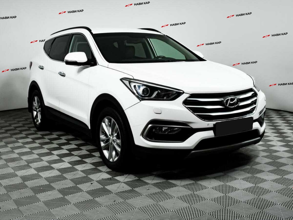 Hyundai Santa Fe с пробегом — 2017 год. Фото: #2